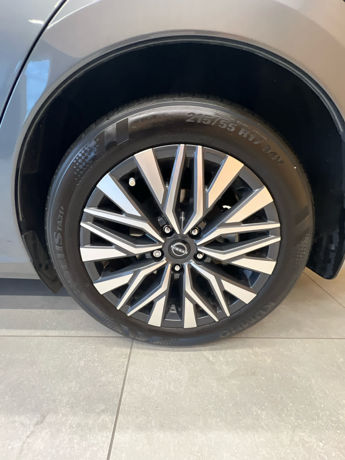 2024 Nissan Altima 2.5 SV Sedan