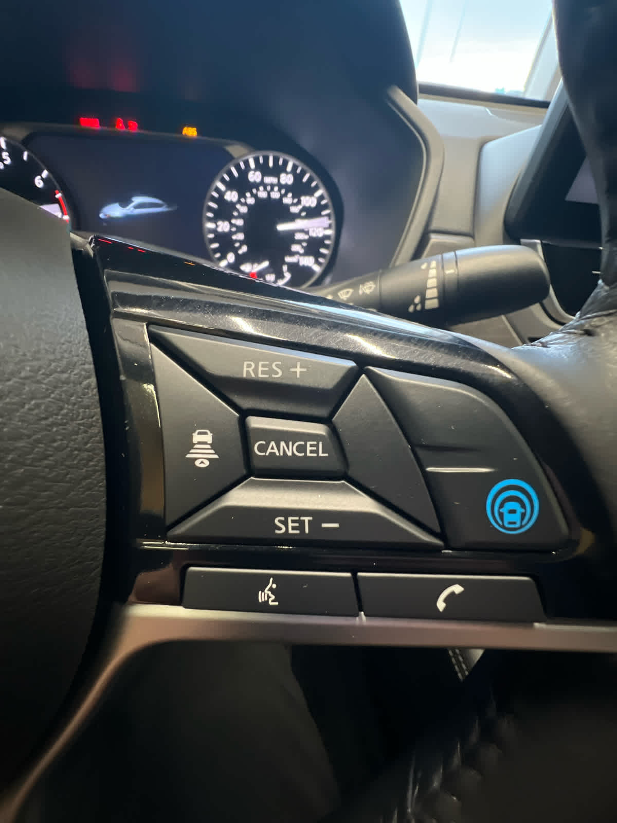 2024 Nissan Altima 2.5 SV Sedan