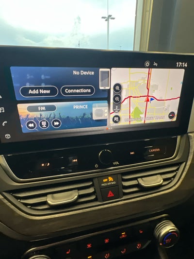 2024 Nissan Altima 2.5 SV Sedan