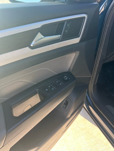 2022 Volkswagen Atlas 3.6L V6 SE w/Technology FWD