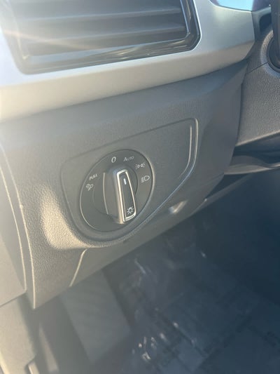 2022 Volkswagen Atlas 3.6L V6 SE w/Technology FWD