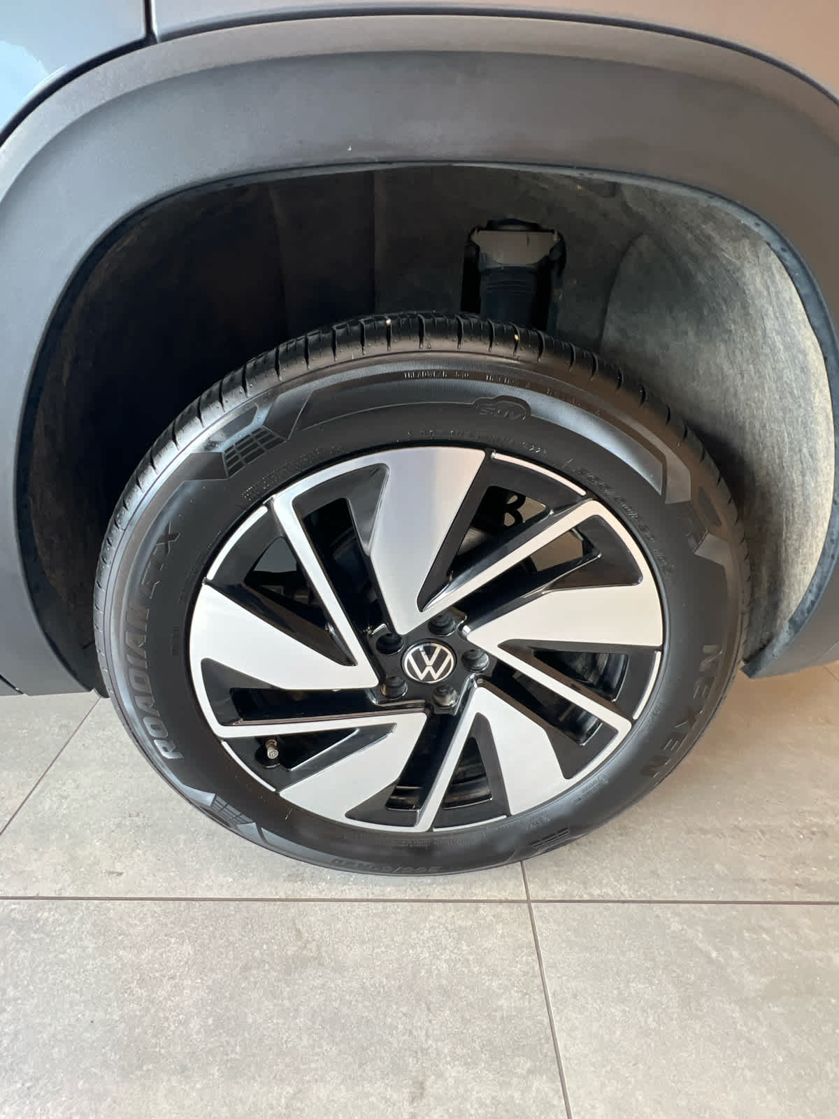 2024 Volkswagen Atlas 2.0T SE w/Technology FWD