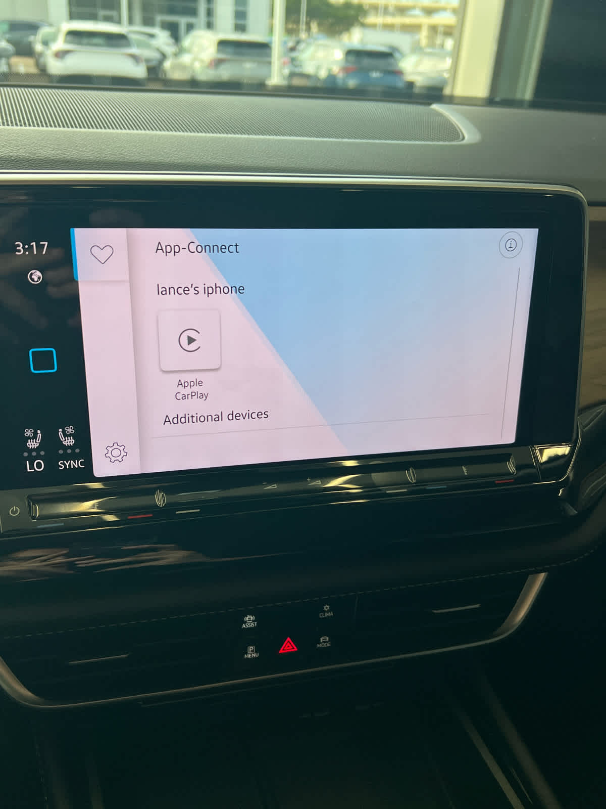 2024 Volkswagen Atlas 2.0T SE w/Technology FWD