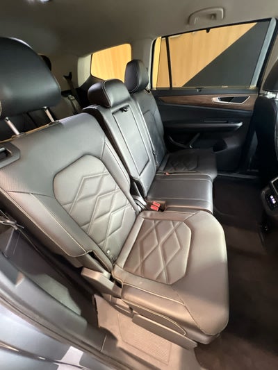 2024 Volkswagen Atlas 2.0T SE w/Technology FWD