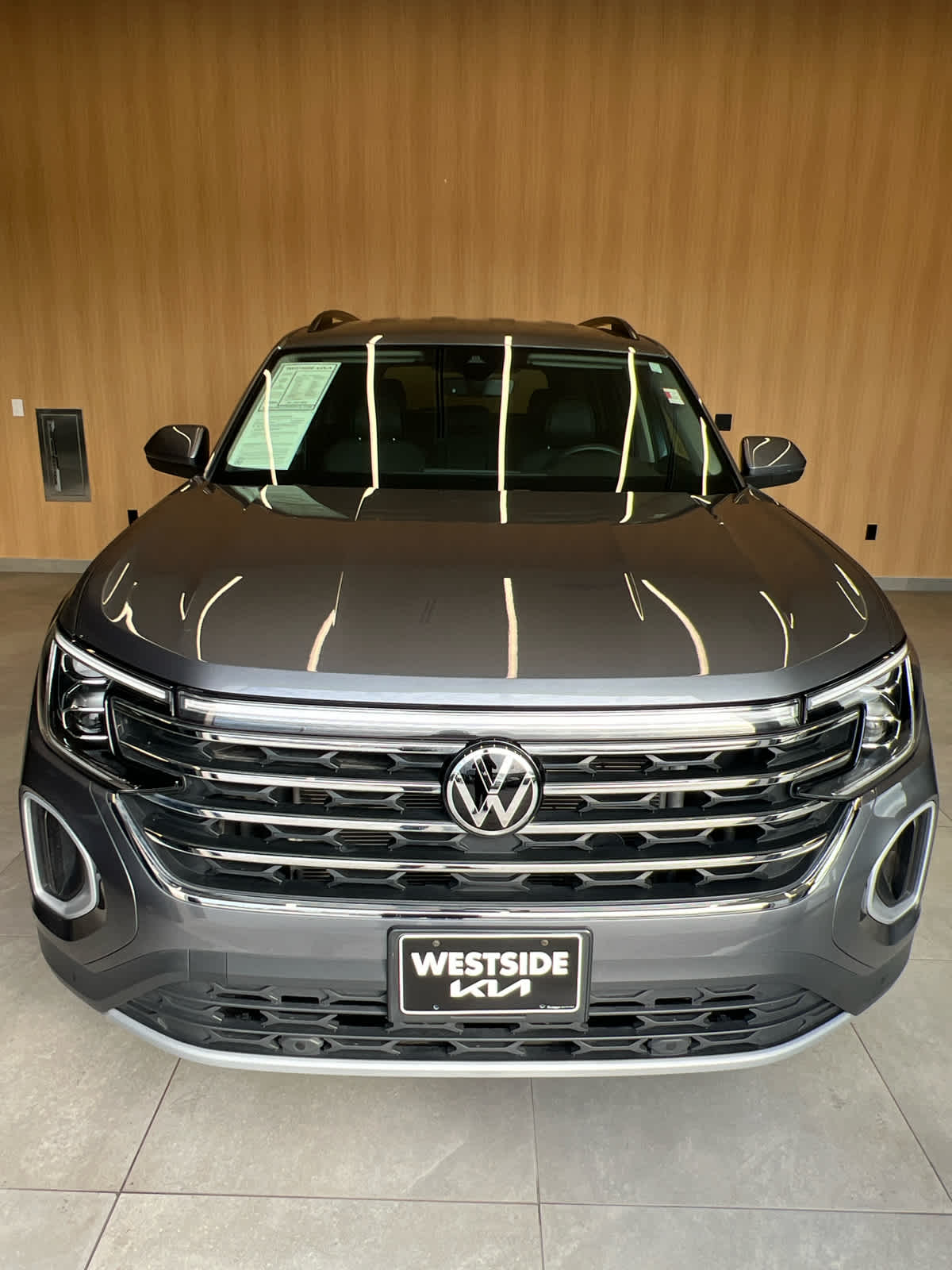 2024 Volkswagen Atlas 2.0T SE w/Technology FWD