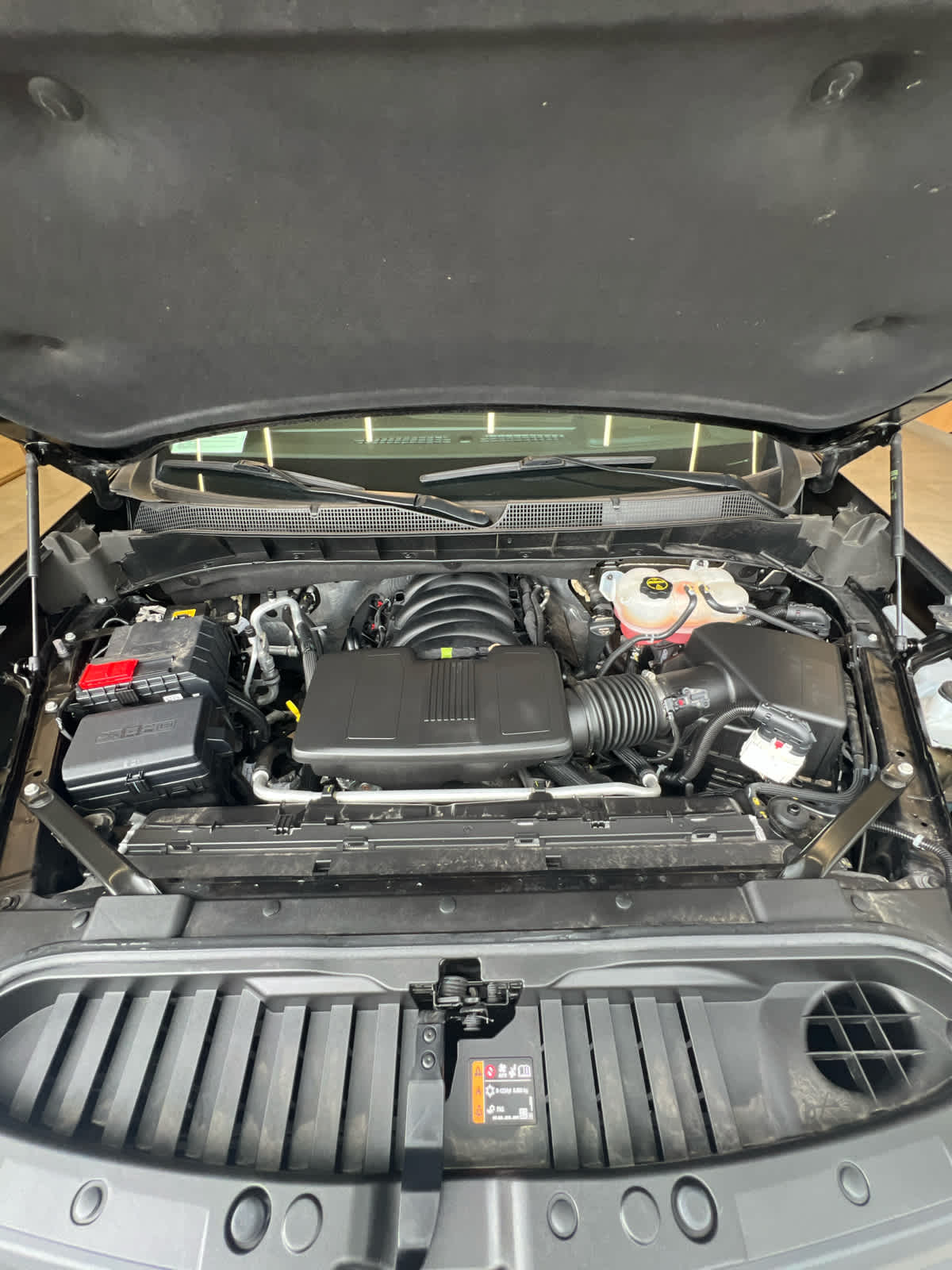 2024 Chevrolet Silverado 1500 2WD Crew Cab 147 LT