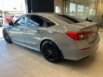 2024 Honda Civic Touring CVT