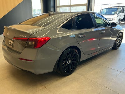 2024 Honda Civic Touring CVT