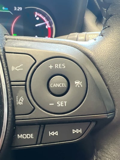 2024 Toyota RAV4 XLE Premium FWD