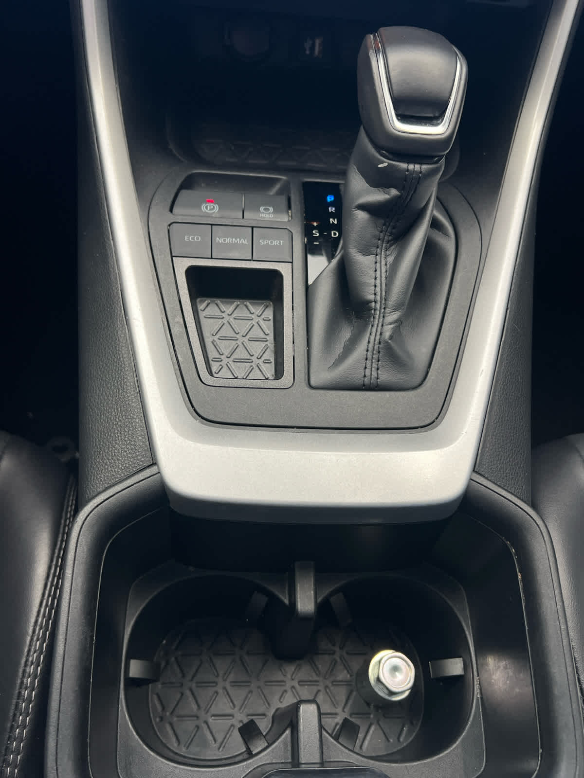 2024 Toyota RAV4 XLE Premium FWD
