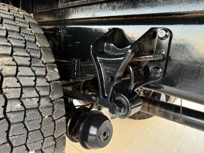 2015 Ford Super Duty F-750 Straight Frame Reg Cab XLT