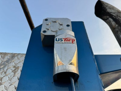 2015 Ford Super Duty F-750 Straight Frame Reg Cab XLT