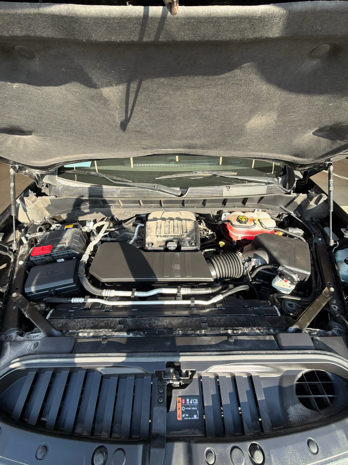 2022 Chevrolet Silverado 1500 2WD Crew Cab 147 Custom