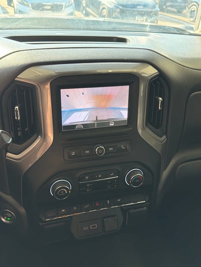 2022 Chevrolet Silverado 1500 2WD Crew Cab 147 Custom