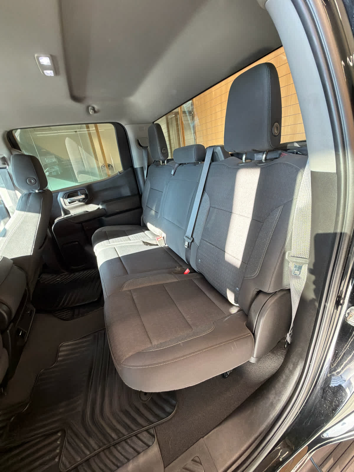 2022 Chevrolet Silverado 1500 2WD Crew Cab 147 Custom