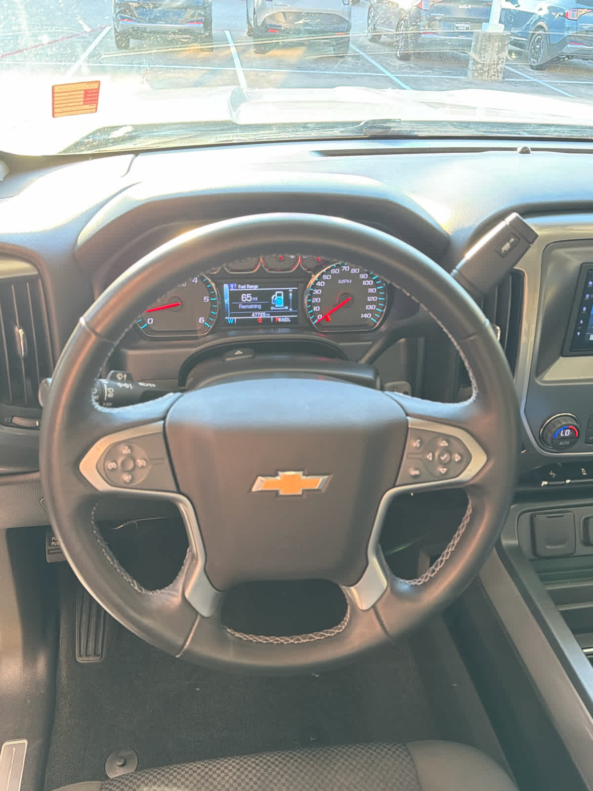 2018 Chevrolet Silverado 1500 4WD Crew Cab 143.5 LT w/2LT