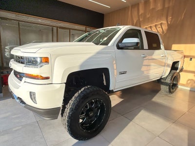 2018 Chevrolet Silverado 1500 4WD Crew Cab 143.5 LT w/2LT