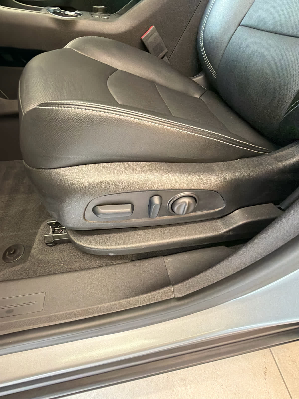 2024 GMC Terrain FWD 4dr SLT