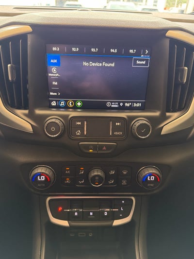 2024 GMC Terrain FWD 4dr SLT
