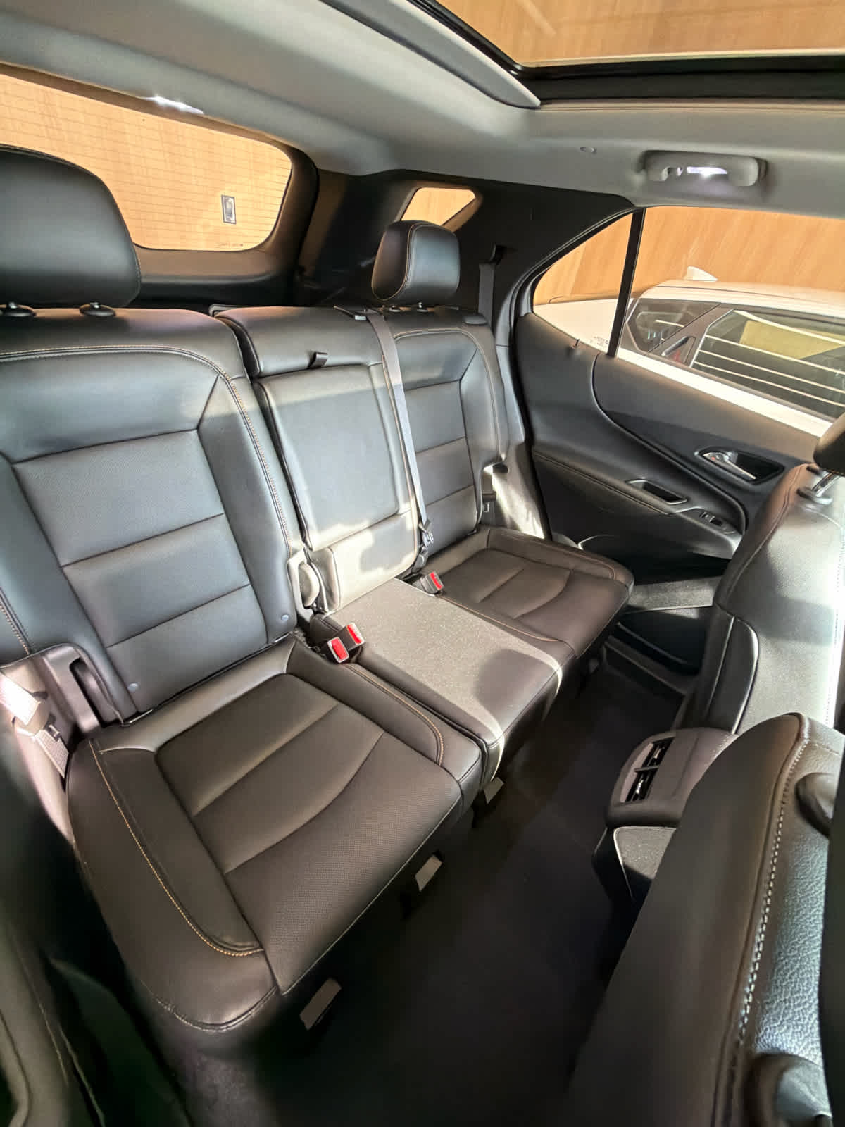 2021 Chevrolet Equinox FWD 4dr Premier