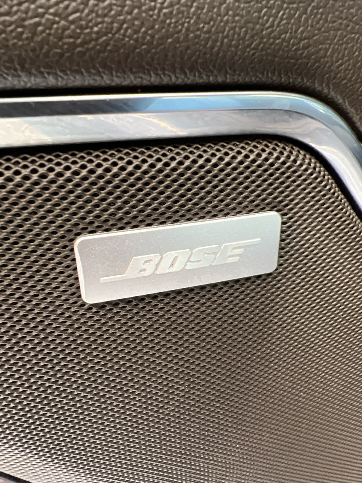 2023 GMC Sierra 1500 4WD Crew Cab 147 SLT