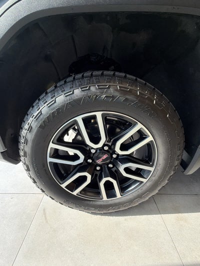 2026 GMC Sierra 1500 4WD Crew Cab 147 AT4