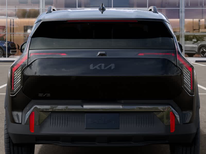 2027 Kia EV3 Land FWD