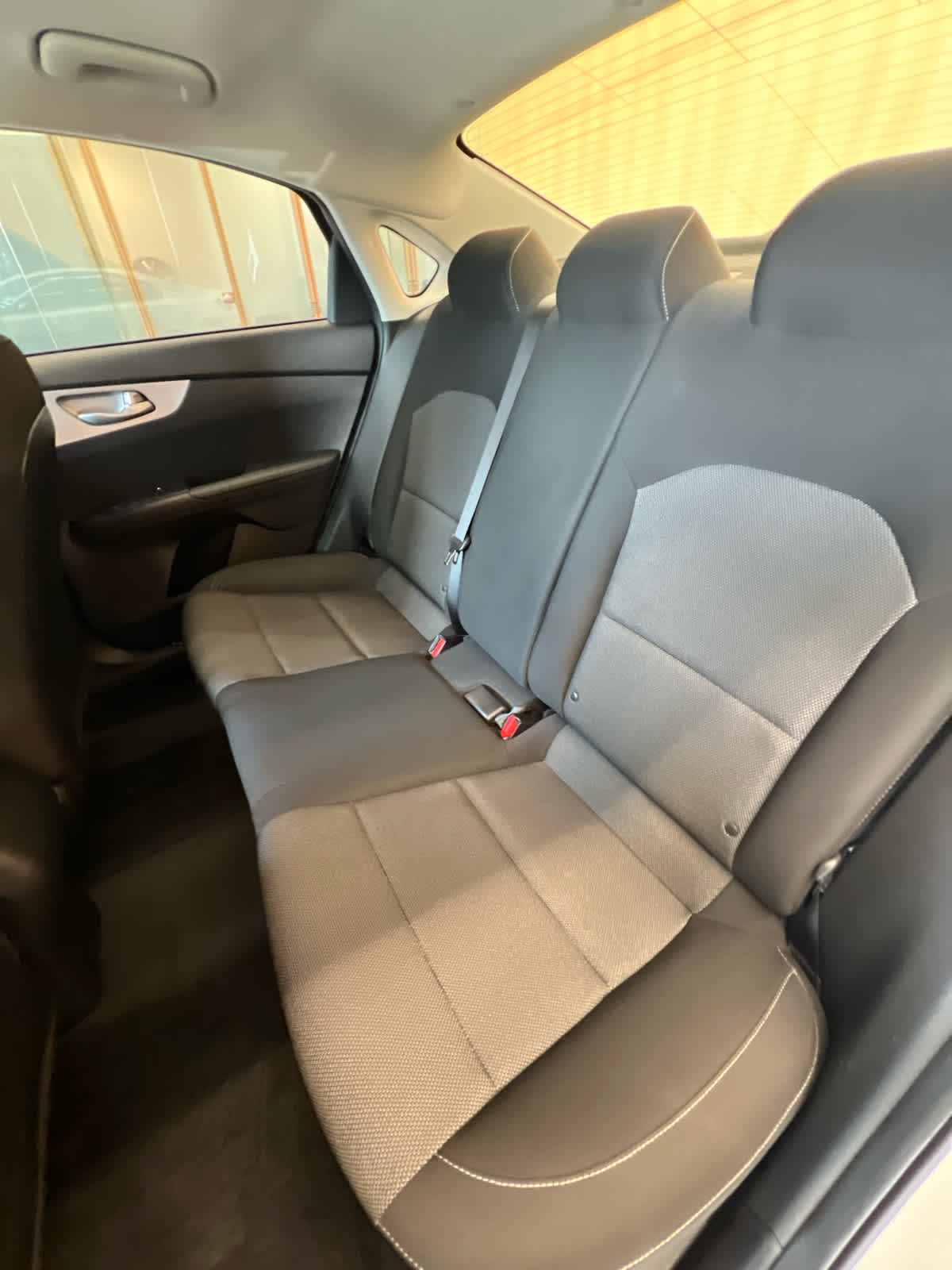 2023 Kia Forte LXS IVT