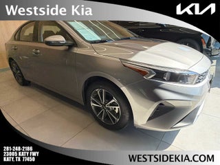 2024 Kia Forte LXS IVT