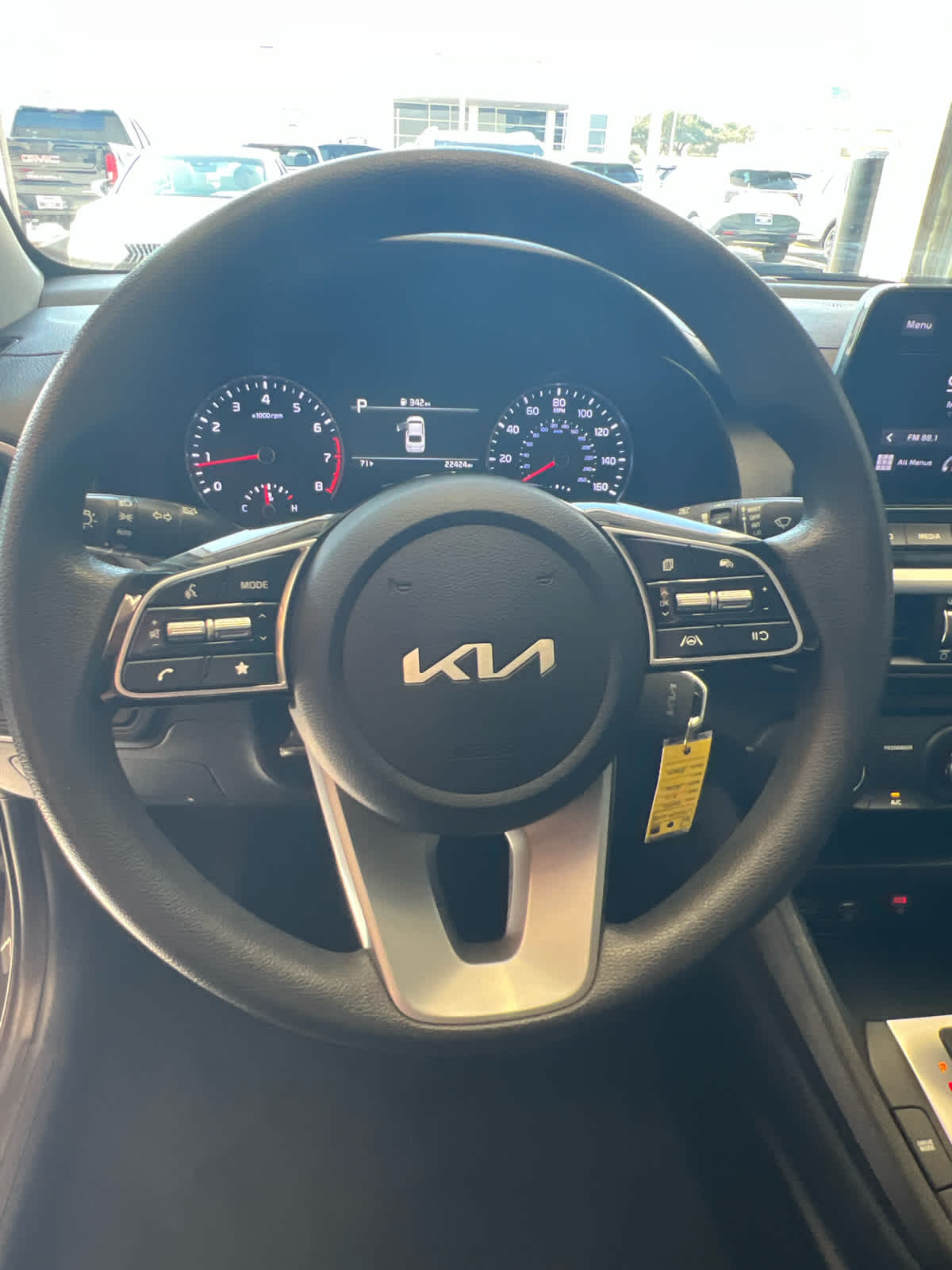 2024 Kia Forte LXS IVT