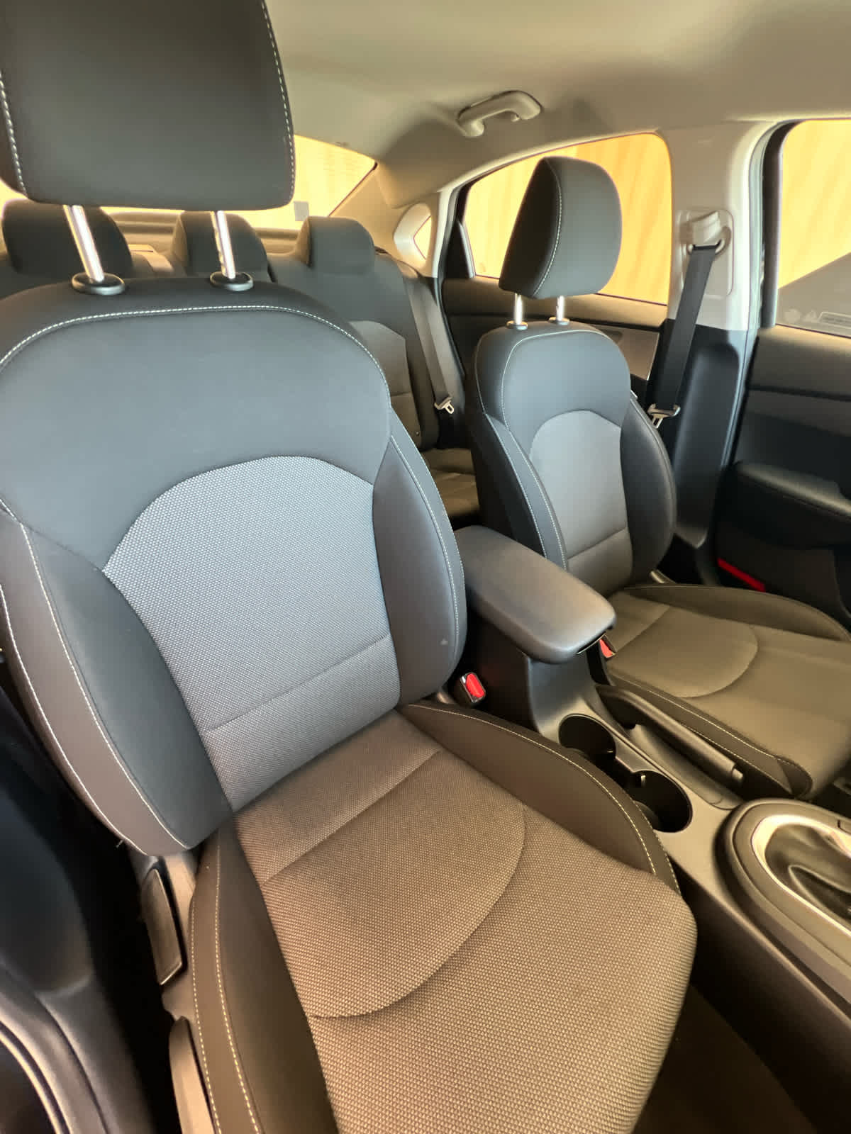 2024 Kia Forte LXS IVT