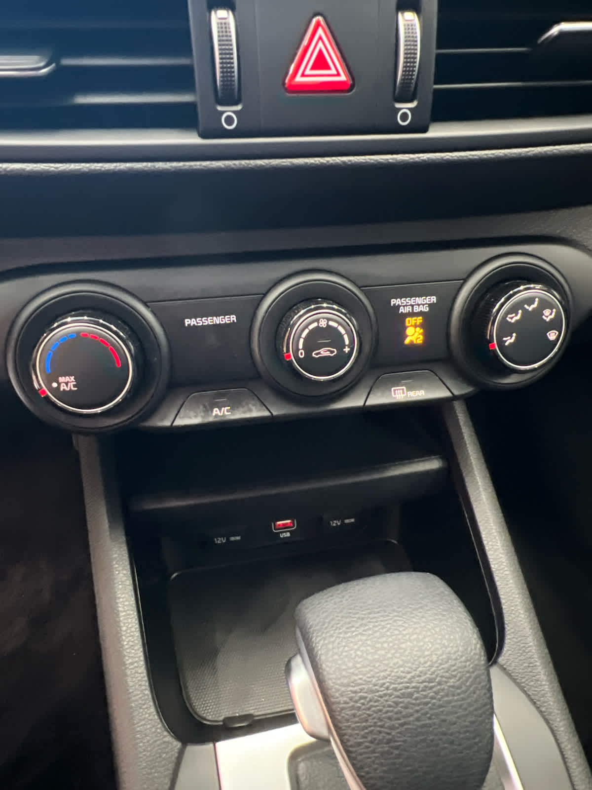 2022 Kia Forte LXS IVT