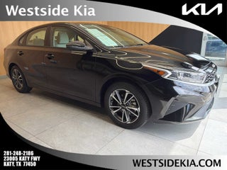 2023 Kia Forte LXS IVT