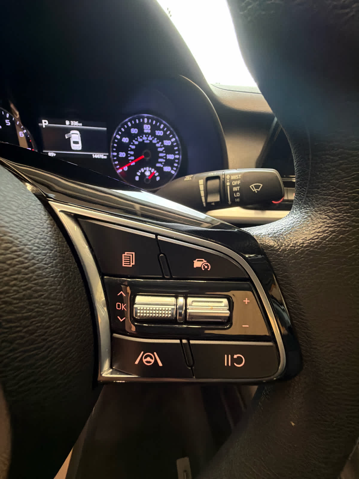 2023 Kia Forte LXS IVT