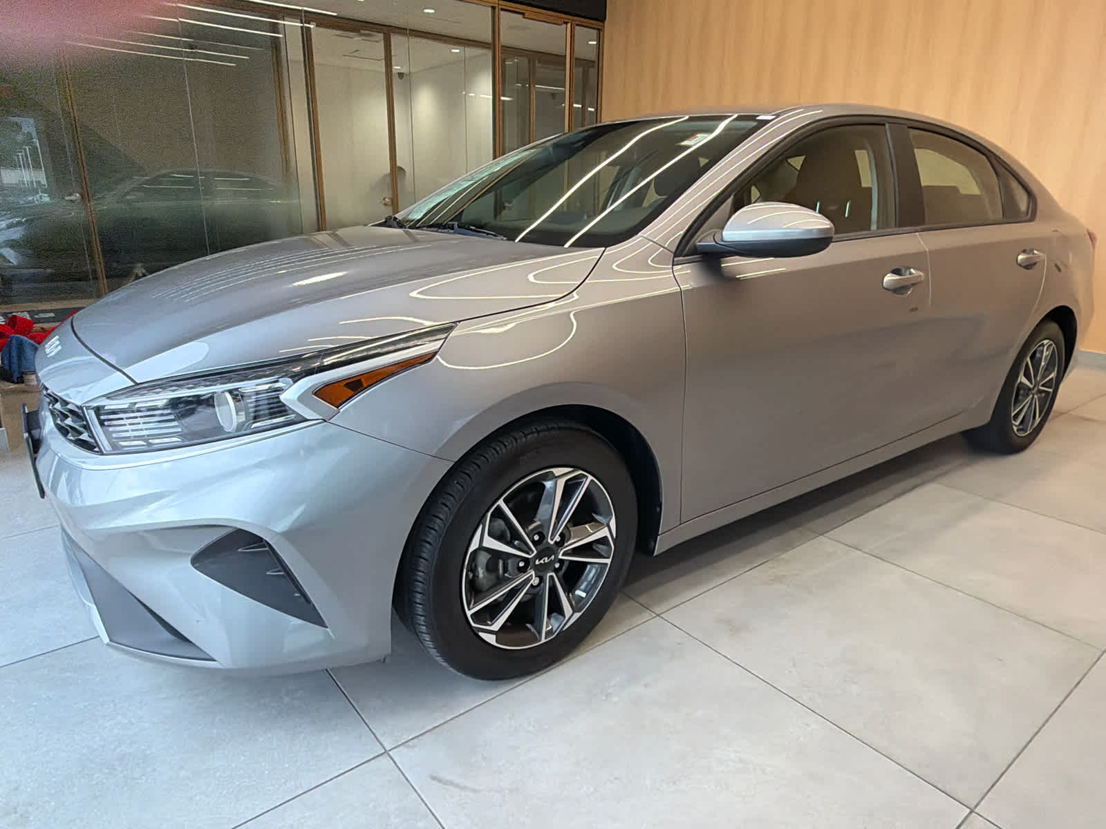 2023 Kia Forte LXS IVT