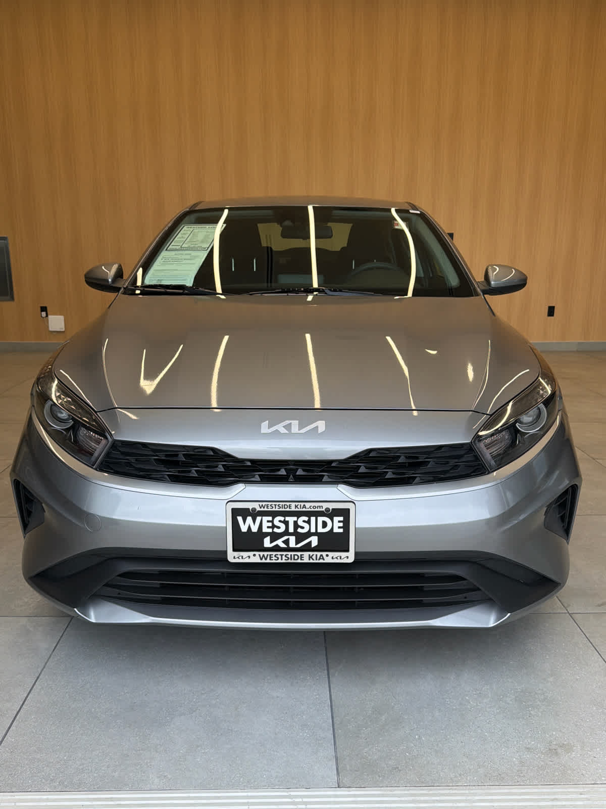 2023 Kia Forte LXS IVT