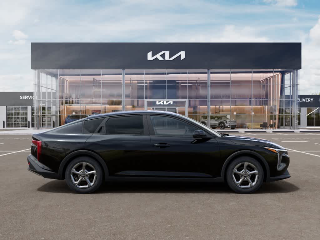 2026 Kia K4 LXS Sedan