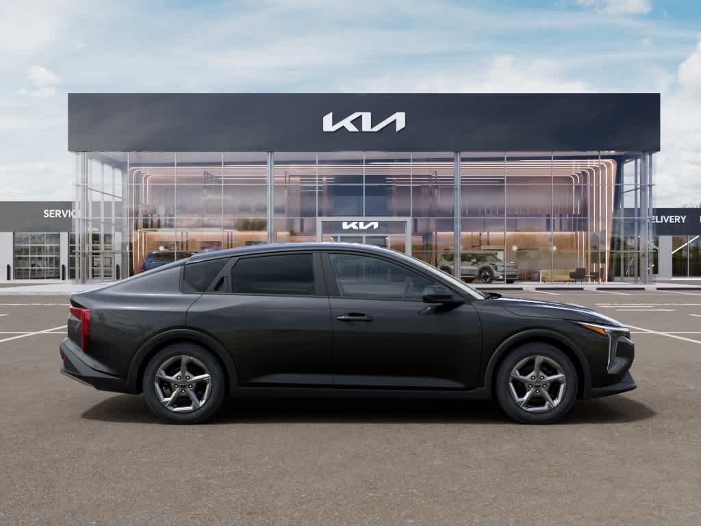 2026 Kia K4 LXS Sedan