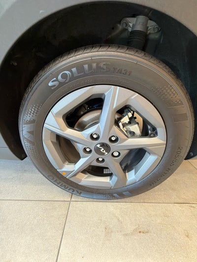 2025 Kia K4 LXS FWD