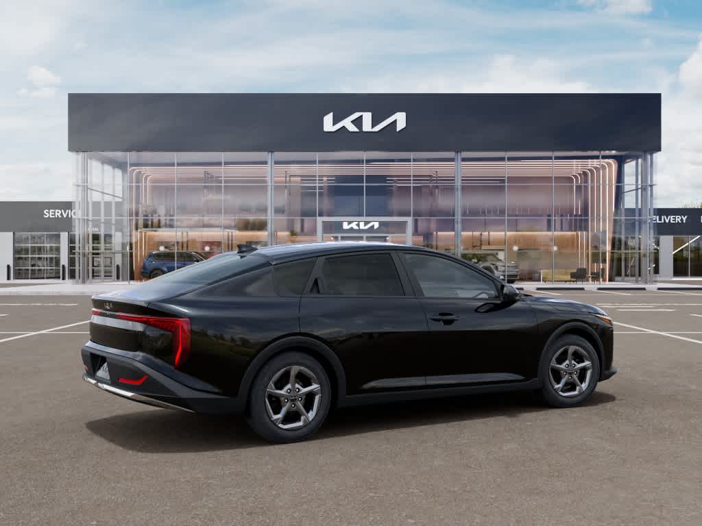 2026 Kia K4 LXS Sedan