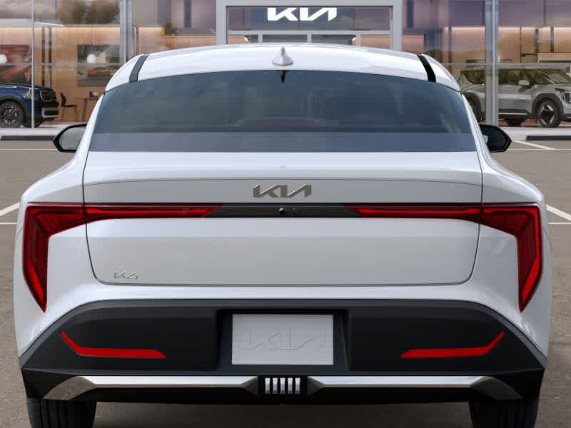 2025 Kia K4 LXS FWD
