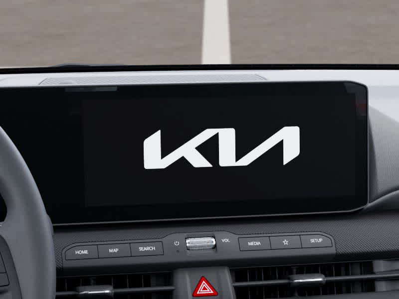 2025 Kia K4 LXS FWD