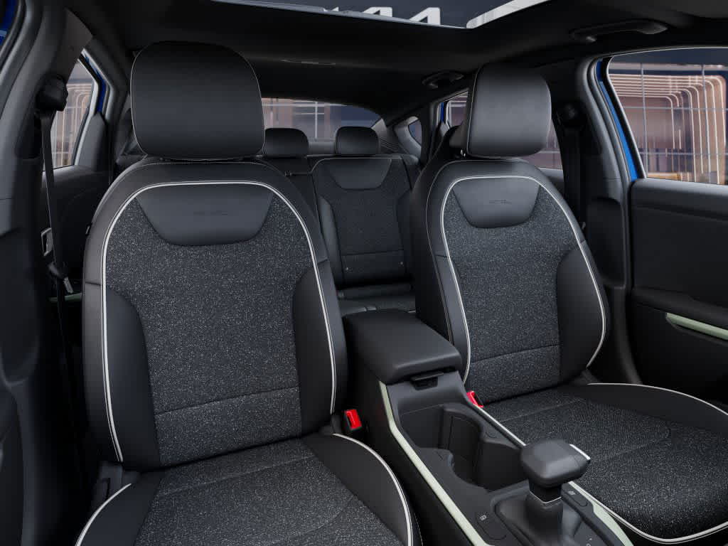 2025 Kia K4 GT-Line FWD