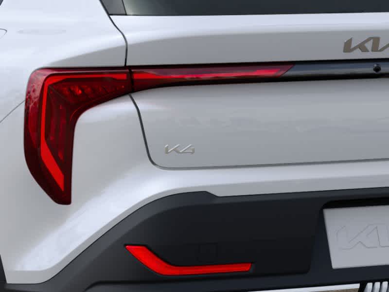 2026 Kia K4 Hatchback EX FWD