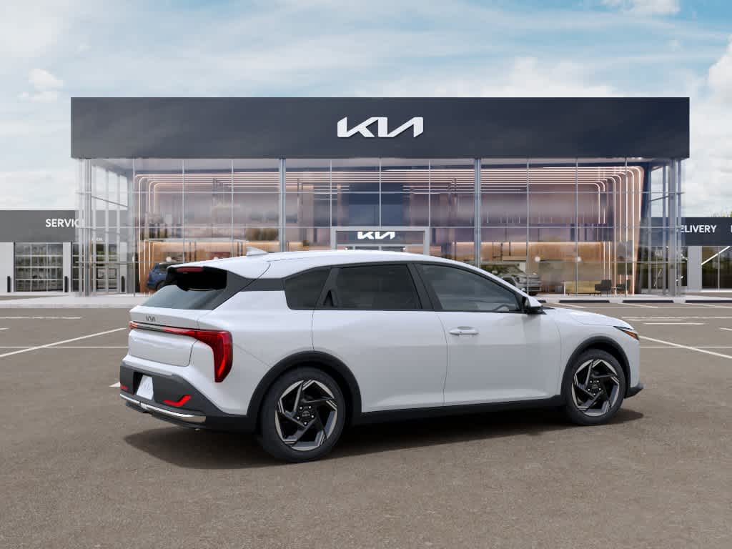 2026 Kia K4 Hatchback EX FWD
