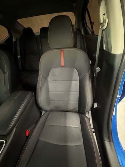 2025 Nissan Sentra SR CVT