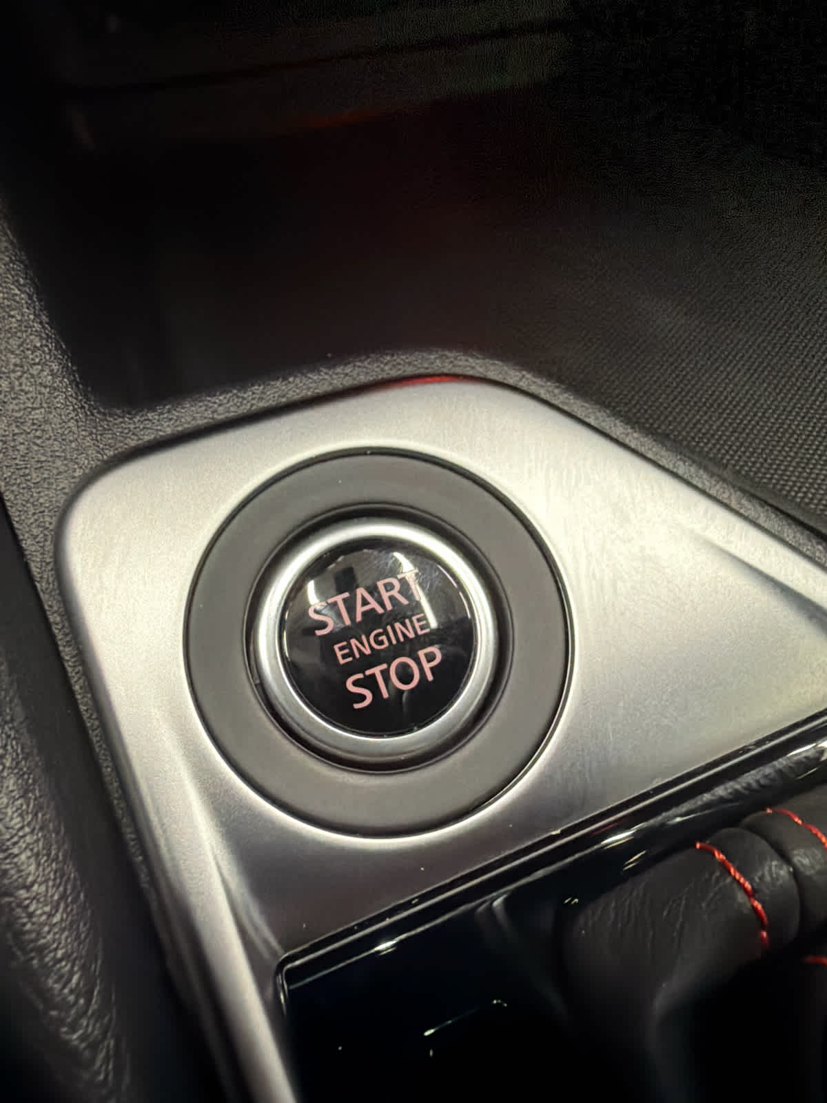 2025 Nissan Sentra SR CVT