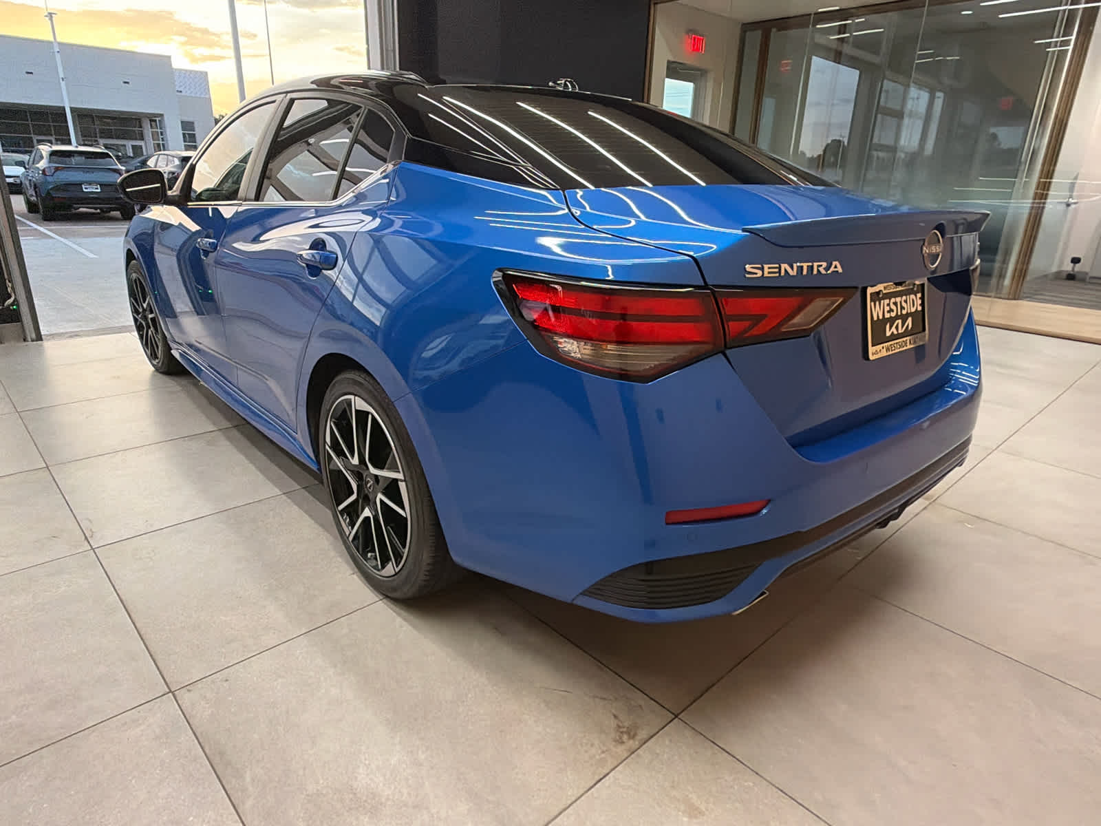 2025 Nissan Sentra SR CVT