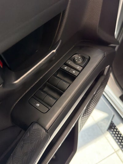 2025 Toyota Tacoma SR5 Double Cab 5 Bed AT