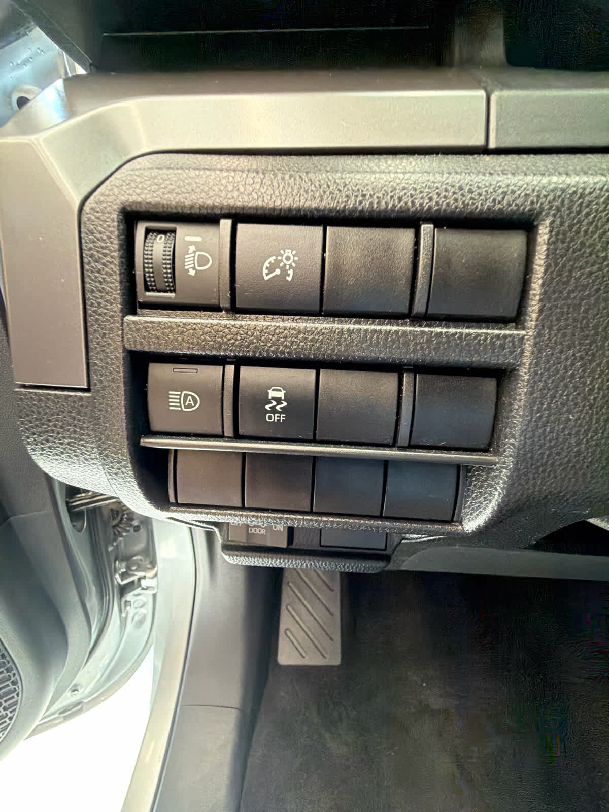 2025 Toyota Tacoma SR5 Double Cab 5 Bed AT